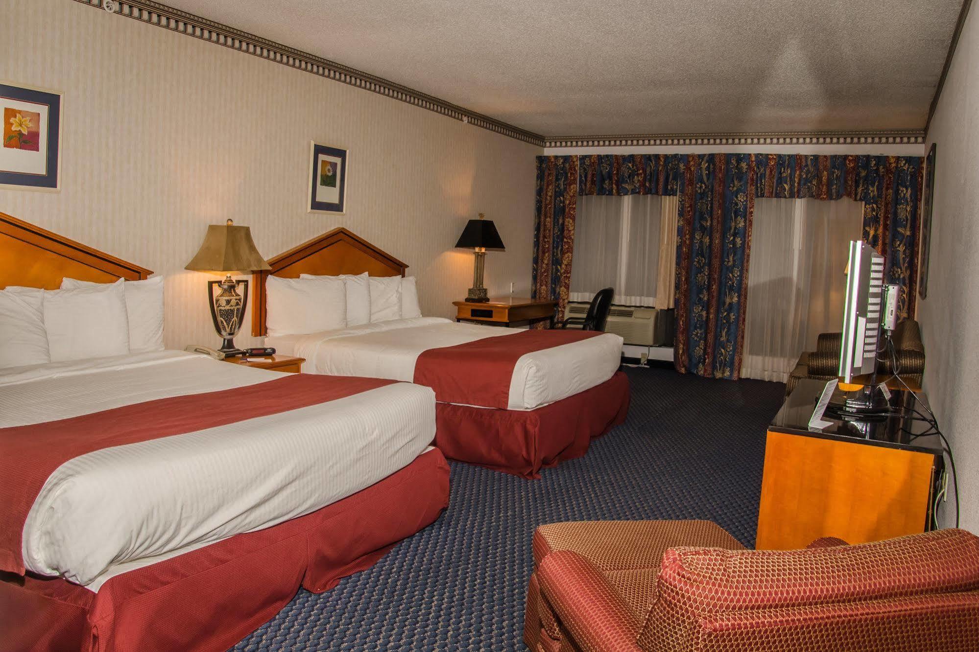 Aspire Hotel And Suites Gettysburg Bagian luar foto